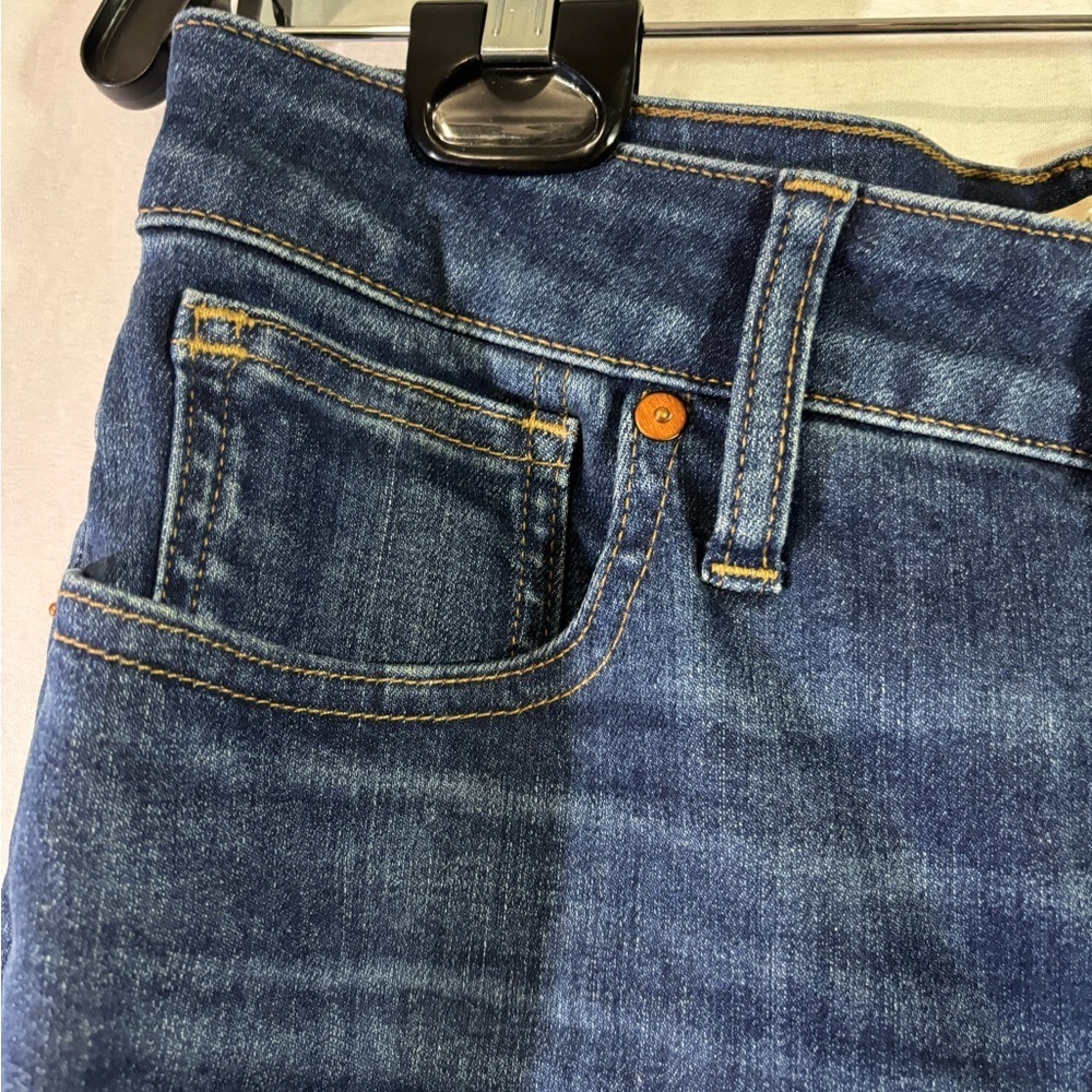 Madewell Women's Skinny Jeans in Deep Blue - Picture 2 of 9